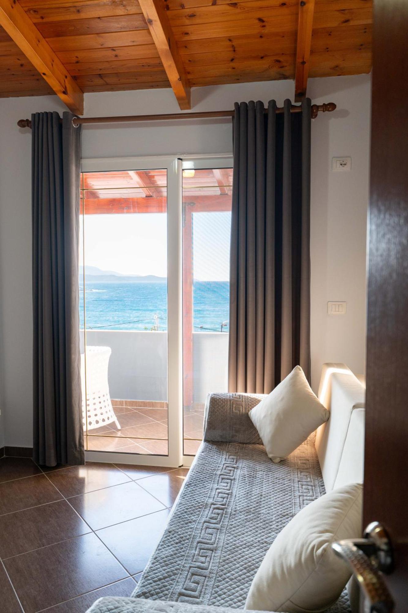 Vila Cerca De Mar Ksamil Bagian luar foto